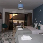 Australia Apartment Myrties